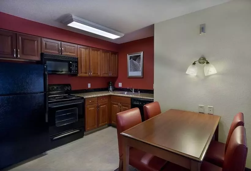 Residence Inn By Marriott Madison West/middleton