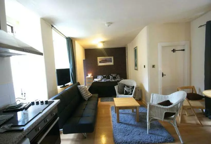 Royal Mile Group Apartments