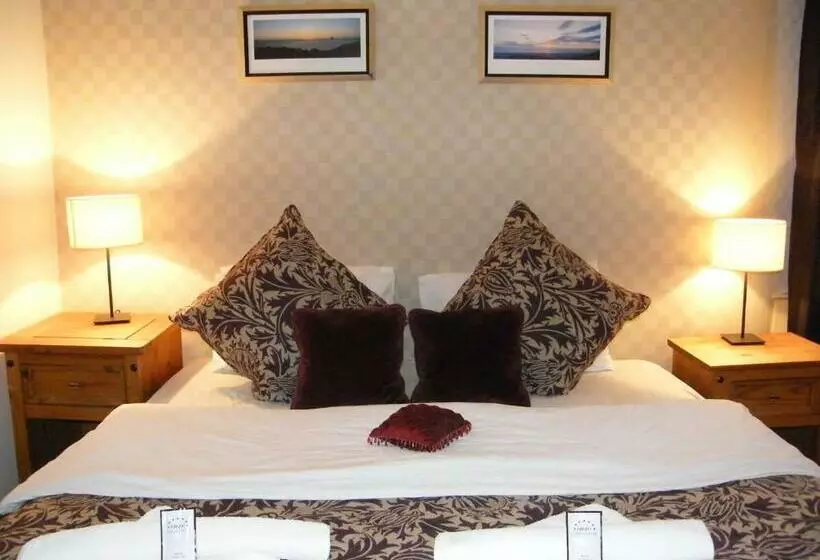 Royal Mile Group Apartments