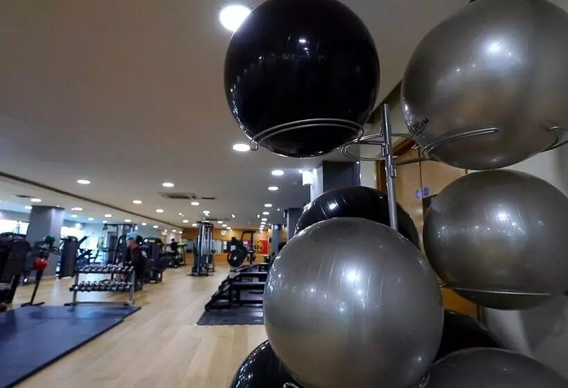 The Continental Hotel Heathrow