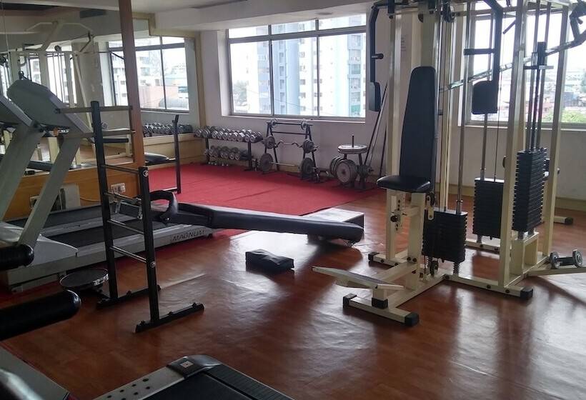 Отель Abad Atrium