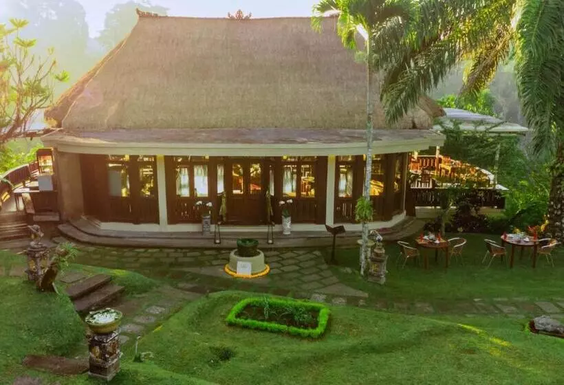 Отель Bagus Jati Health & Wellbeing Retreat