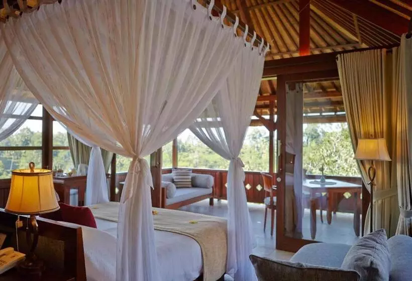 Отель Bagus Jati Health & Wellbeing Retreat