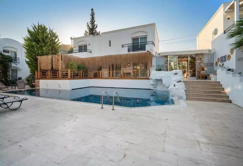 Costa Sariyaz Hotel Bodrum