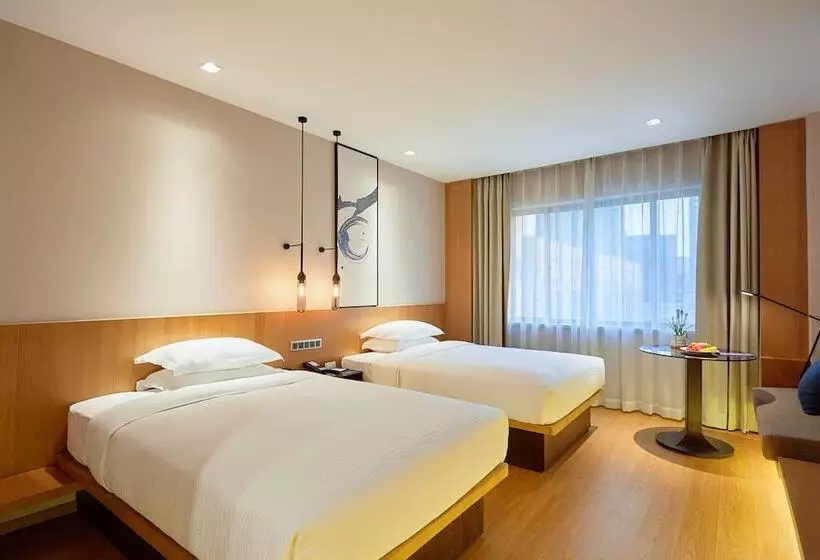 Отель Fairfield By Marriott Ningbo Yinzhou