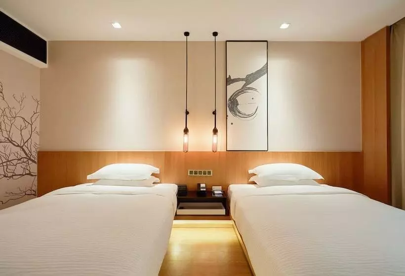 Отель Fairfield By Marriott Ningbo Yinzhou