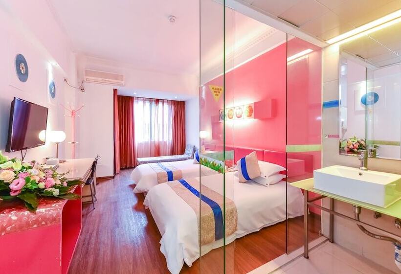 בית מלון כפרי Grand 0773