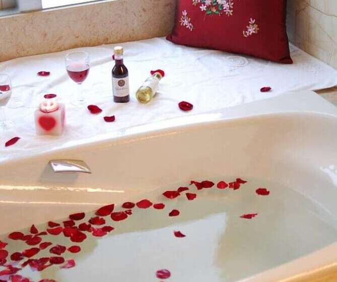 Hotel Howard Johnson Wyndham Leonora Plzaz Shanghai