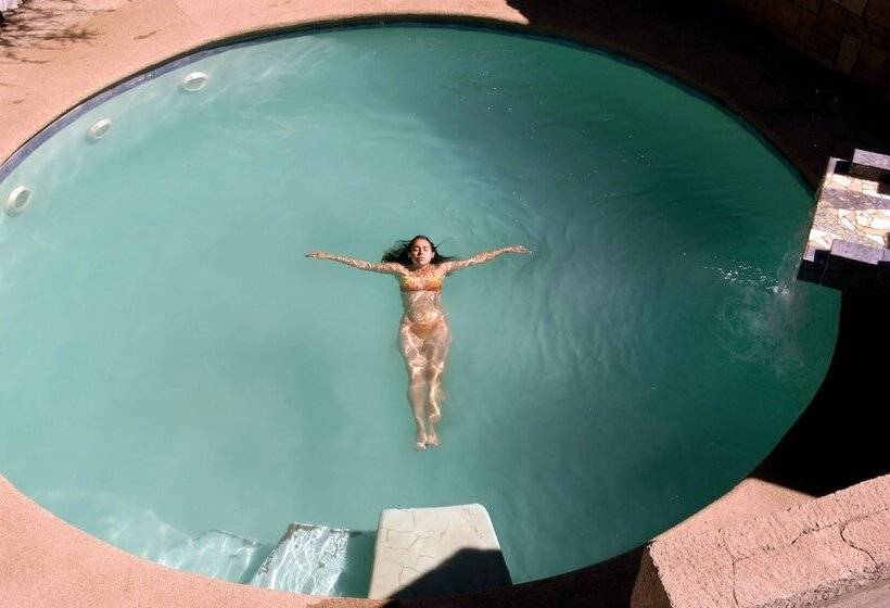 בית מלון כפרי Kimal