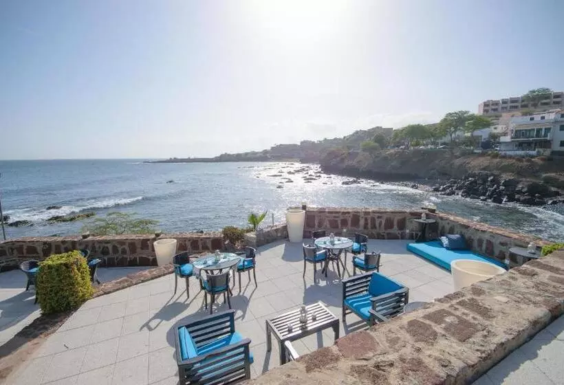 בית מלון כפרי Oasis Praiamar