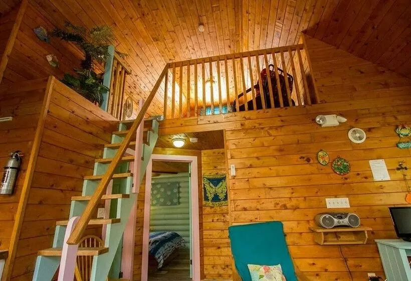 Hotelli Oceanfrontier Hideaway