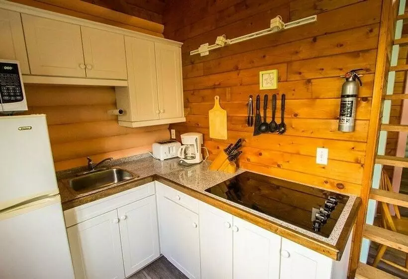 Hotelli Oceanfrontier Hideaway