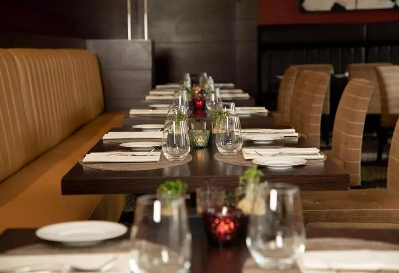 Steigenberger Hotel De Saxe