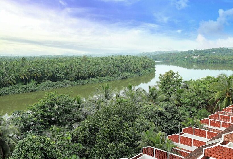 בית מלון כפרי The Raviz Kadavu