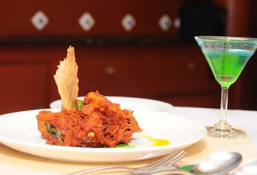 בית מלון כפרי The Raviz Kadavu