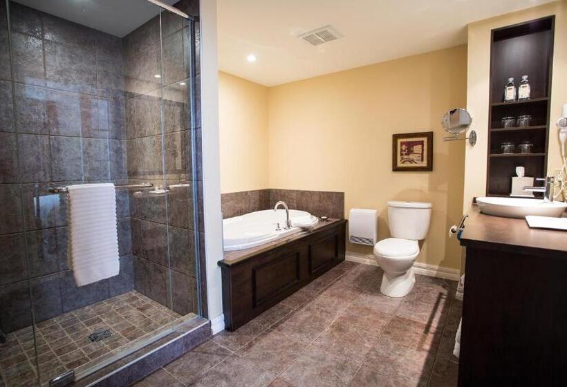 فندق Vallea Bromont