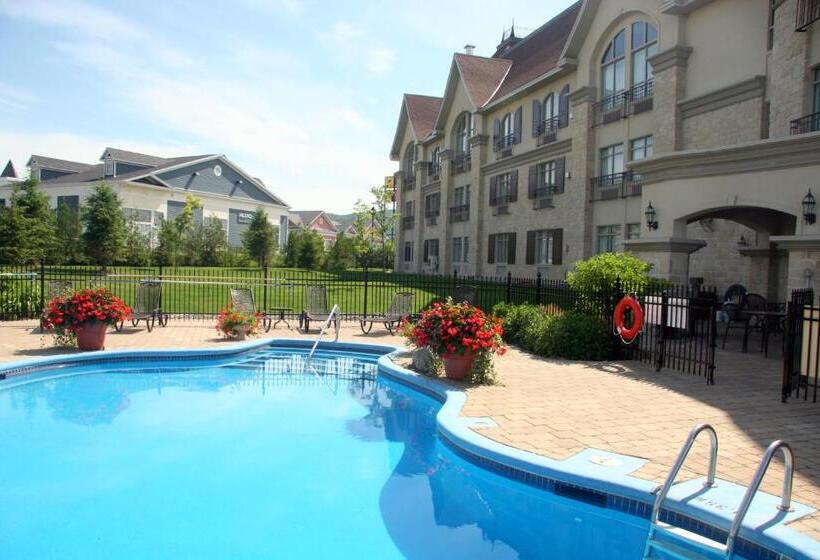 فندق Vallea Bromont