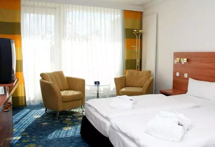 Отель Vitalia See