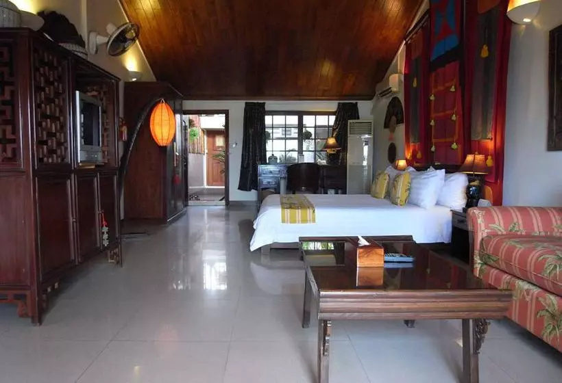 Bougainvillier Hotel