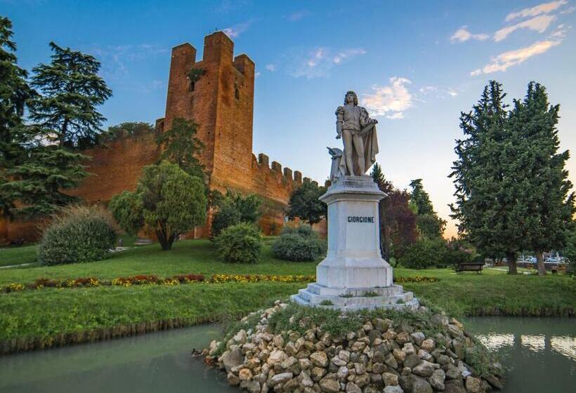 Отель Alla Torre