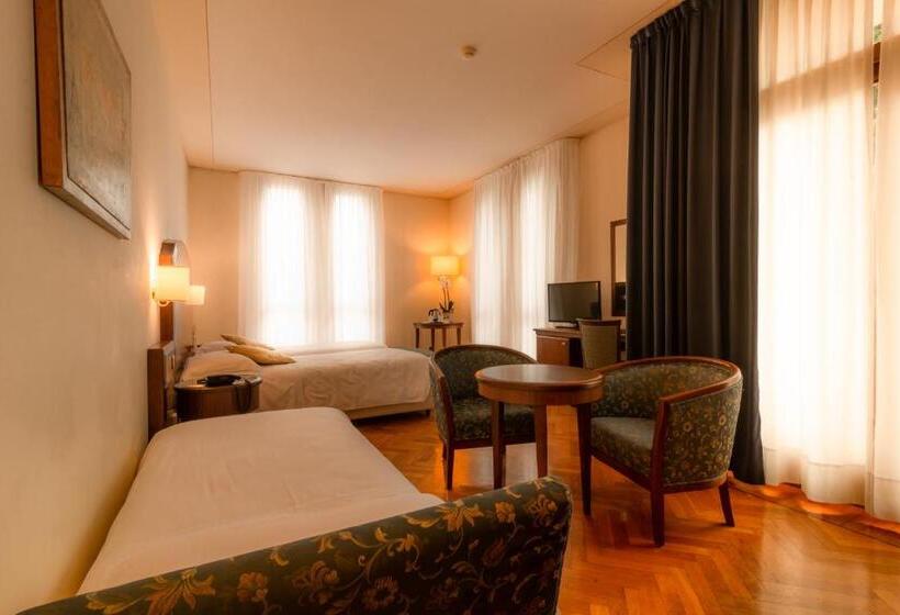 Отель Alla Torre