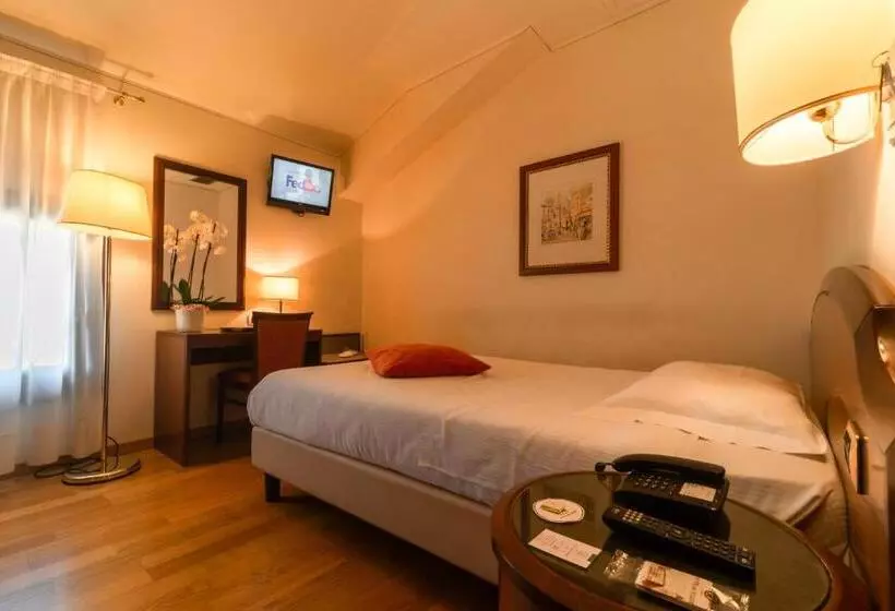 Отель Alla Torre