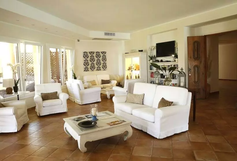 בית מלון כפרי Cala Caterina