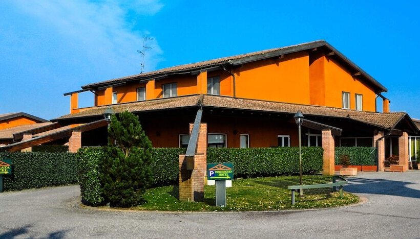 Отель Don Carlo