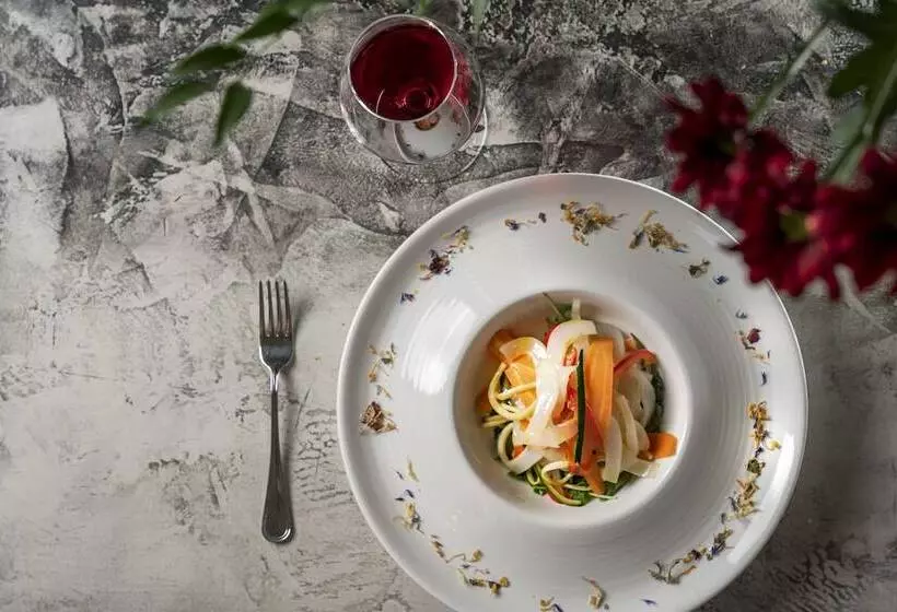 فندق Helvetia Thermal Spa