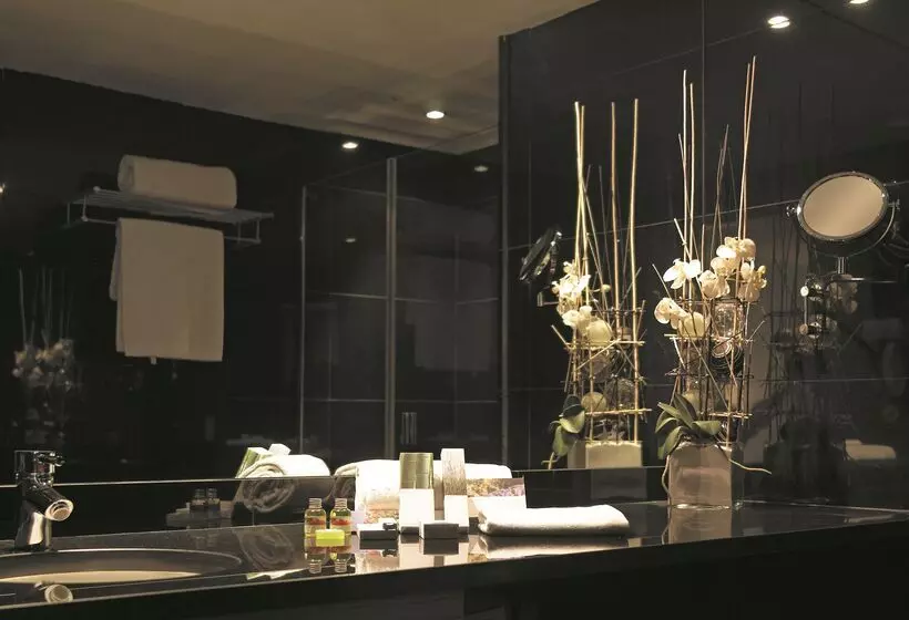 ホテル Hesperia Fira