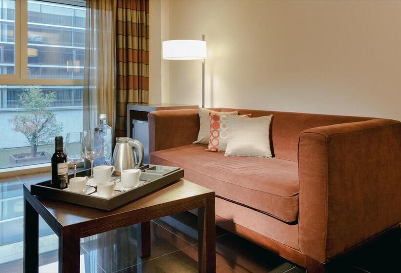 فندق Hesperia Fira