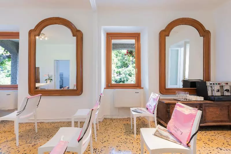 בית מלון כפרי Il Perlo