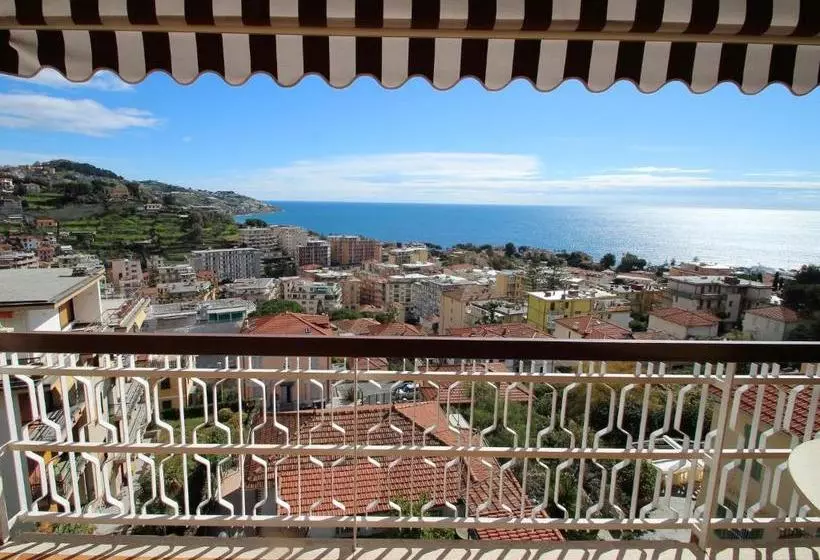 בית מלון כפרי Apartment Cesare By Interhome