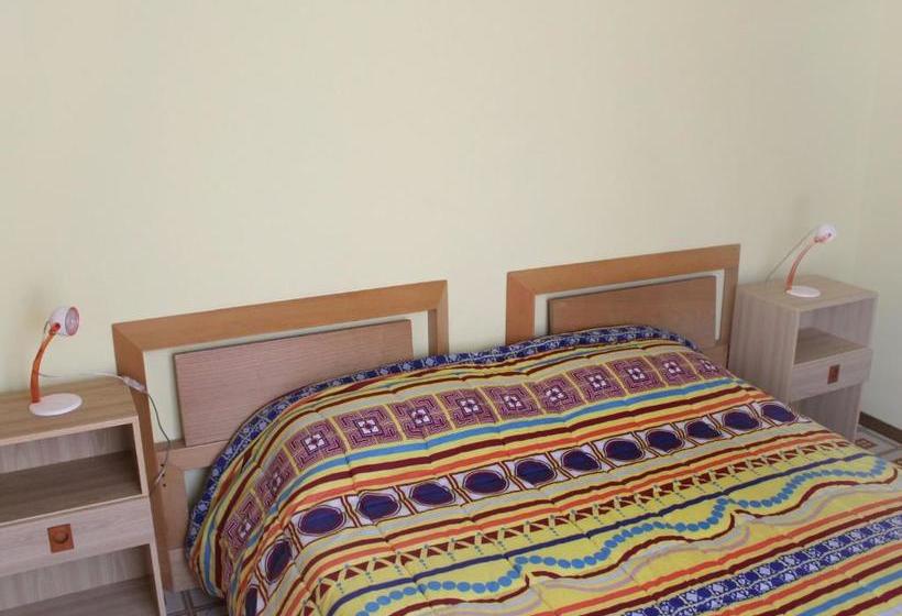 Hotel Apartment Cesare By Interhome