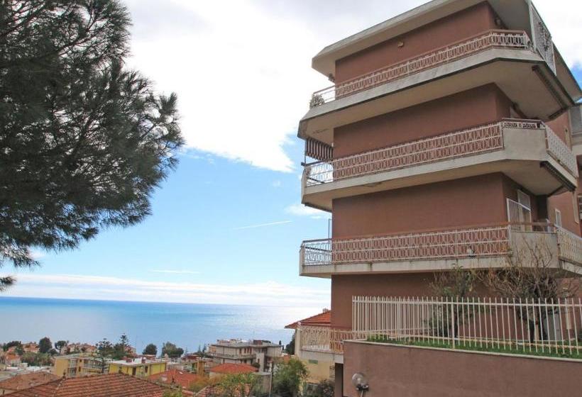 Hotel Apartment Cesare By Interhome