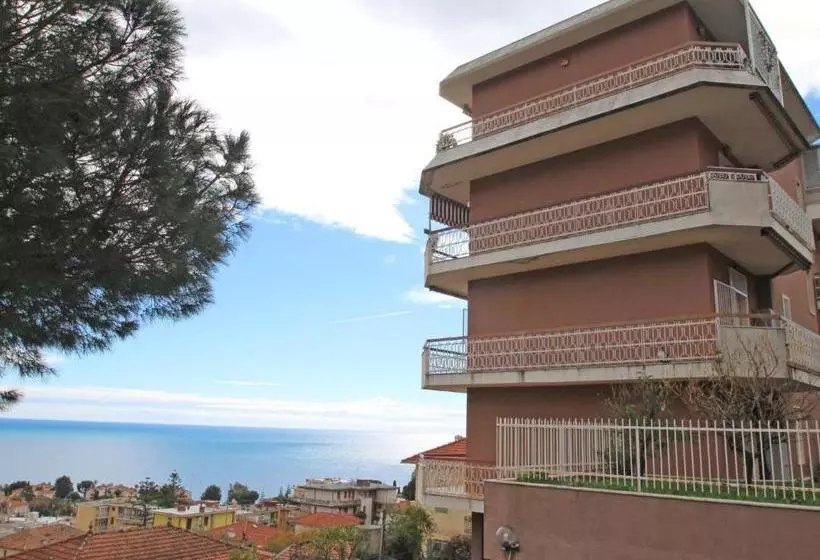 בית מלון כפרי Apartment Cesare By Interhome