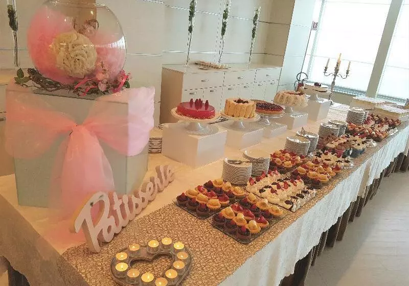 בית מלון כפרי Loano 2 Village