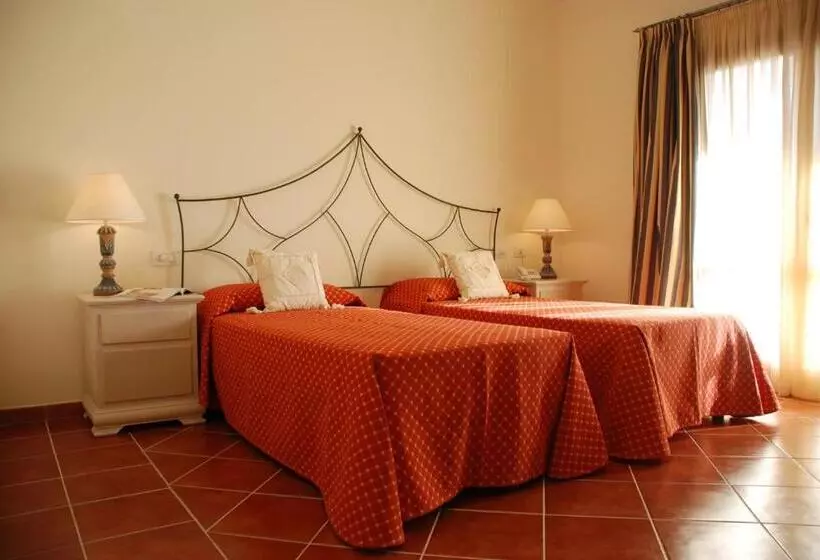 호텔 Monti Di Mola