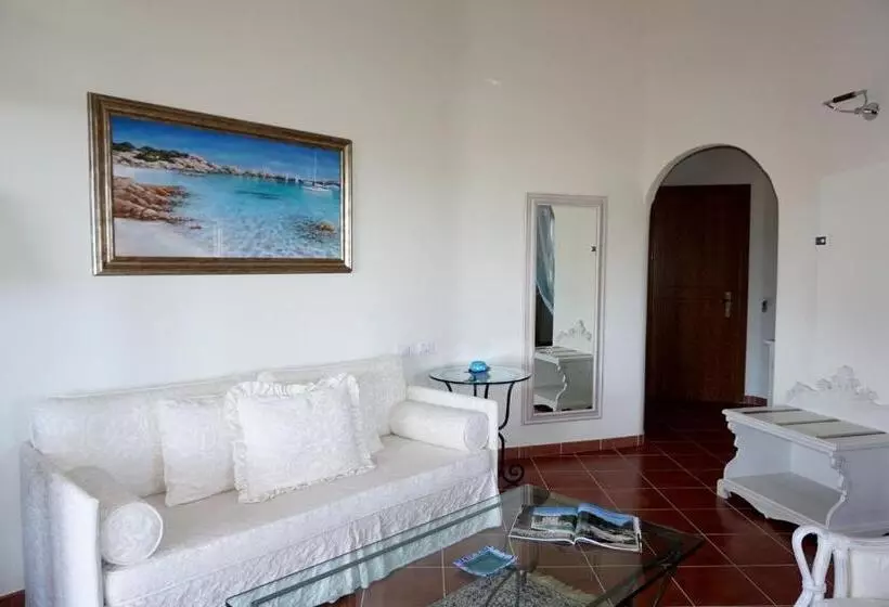 호텔 Monti Di Mola