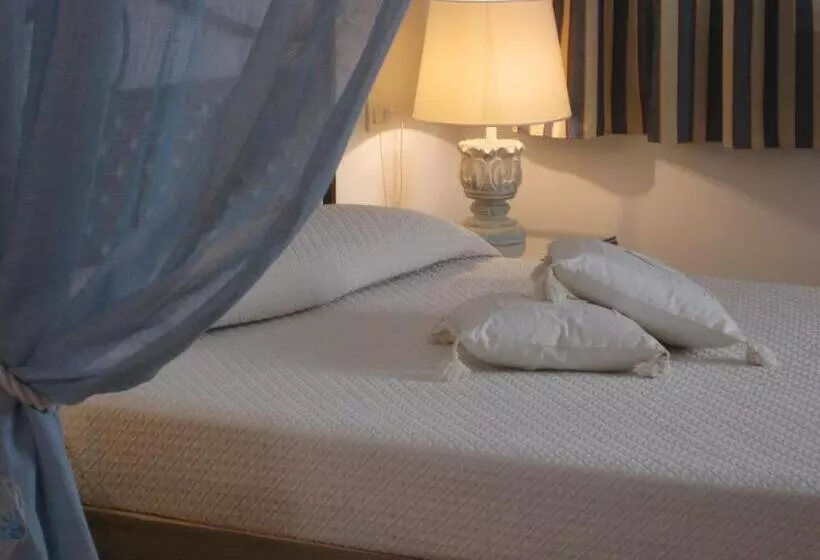 호텔 Monti Di Mola