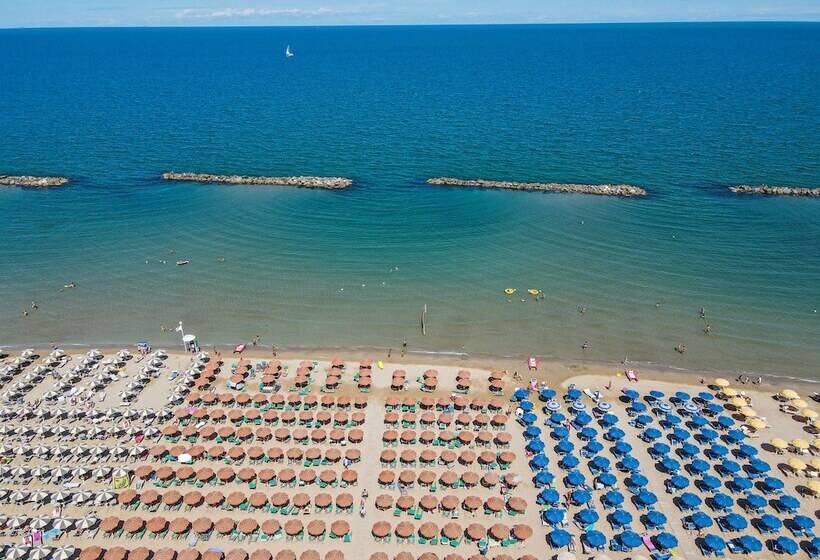 בית מלון כפרי Nautilus Family