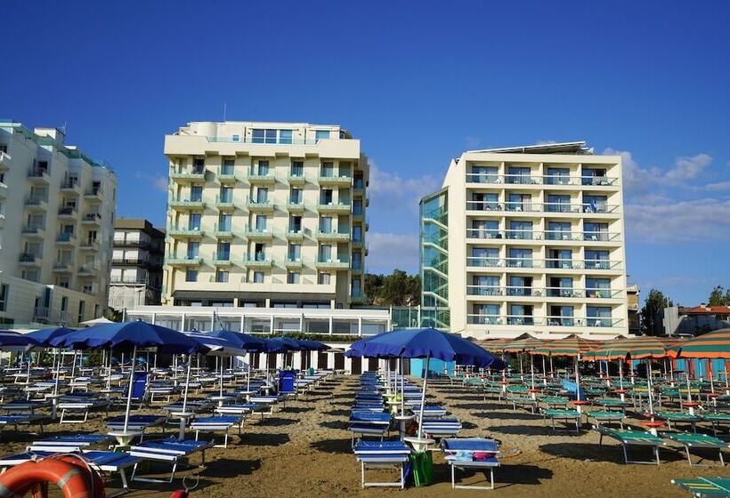 בית מלון כפרי Nautilus Family