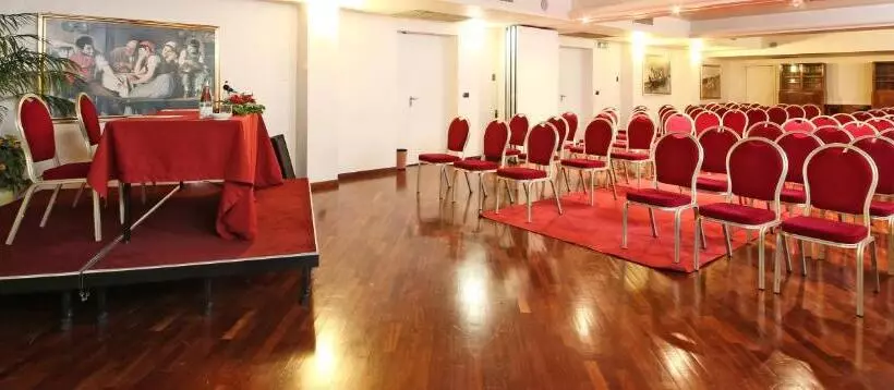 Szálloda Savoy Palace