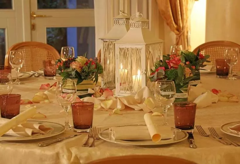 Szálloda Savoy Palace