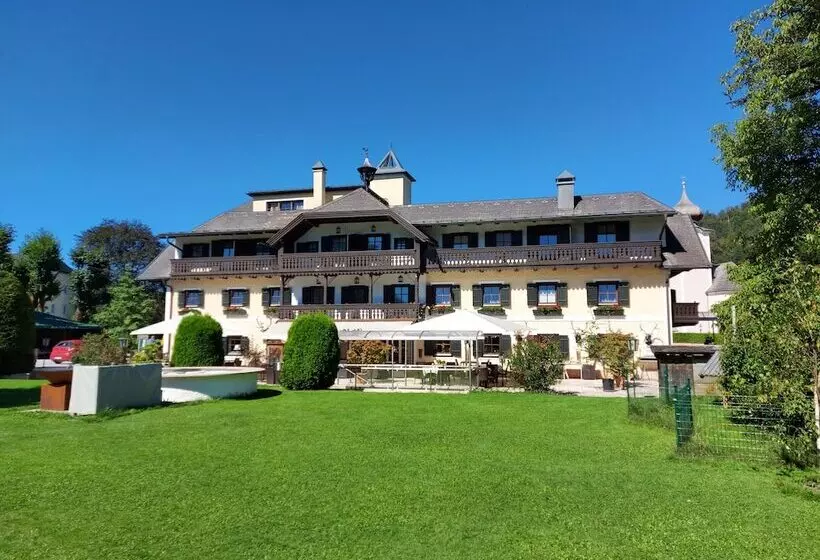 ホテル Stroblerhof