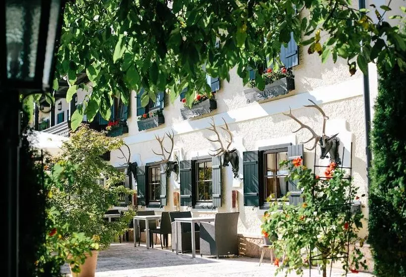 ホテル Stroblerhof