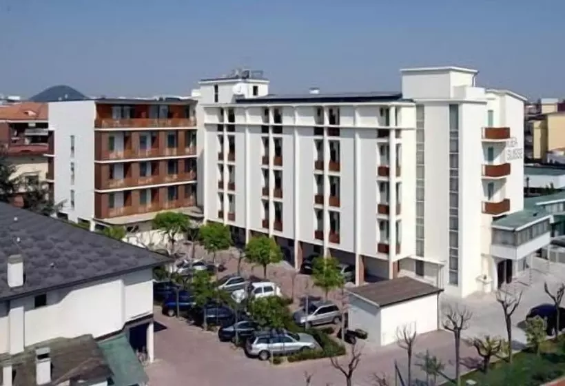 Szálloda Terme Igea Suisse