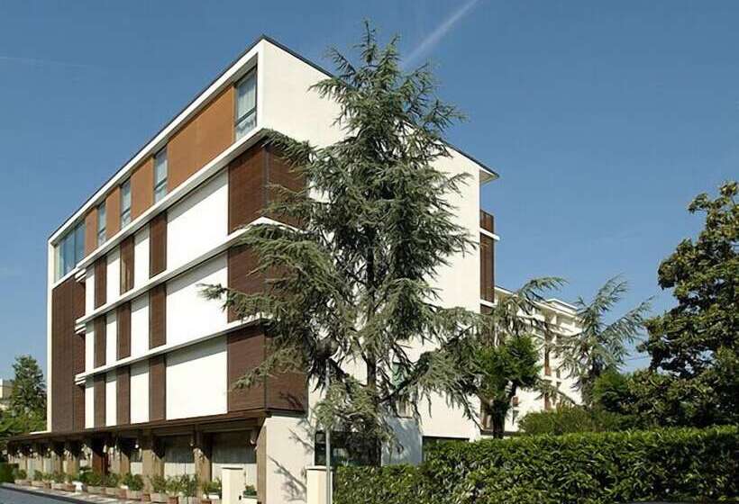 בית מלון כפרי Terme Igea Suisse