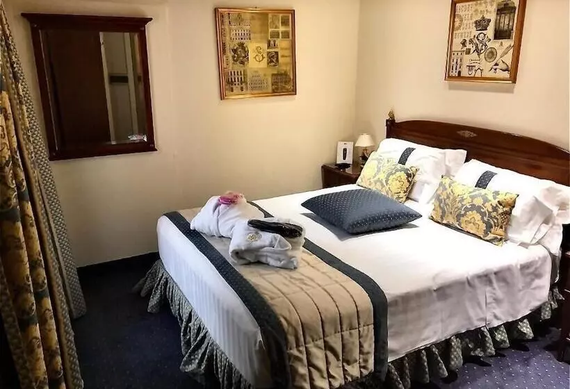 Отель Villa Savoia