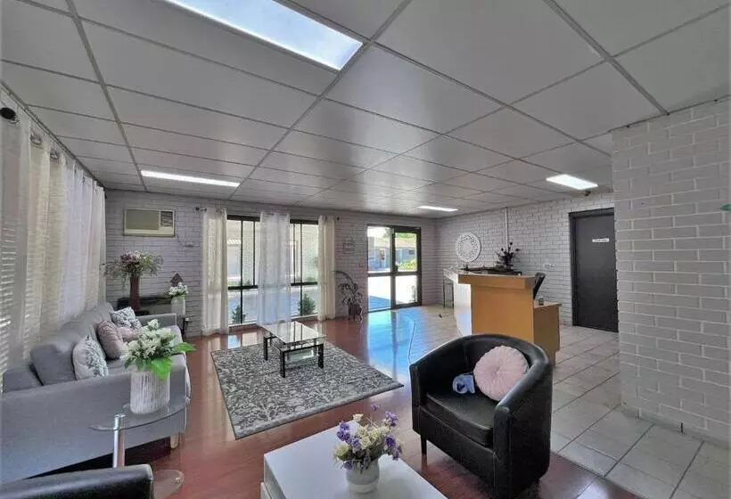 Albury Garden Court Motel